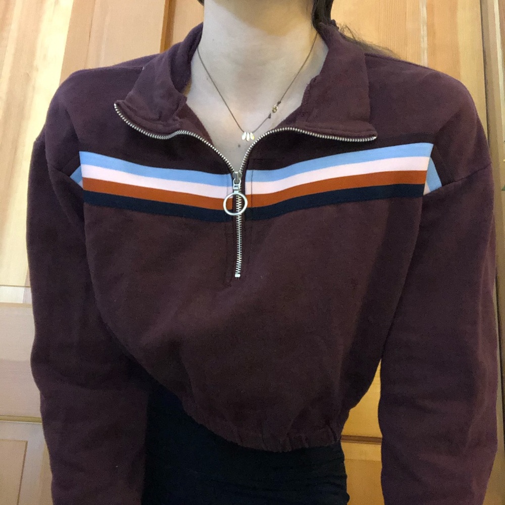 Women’s half-zip sweatshirt